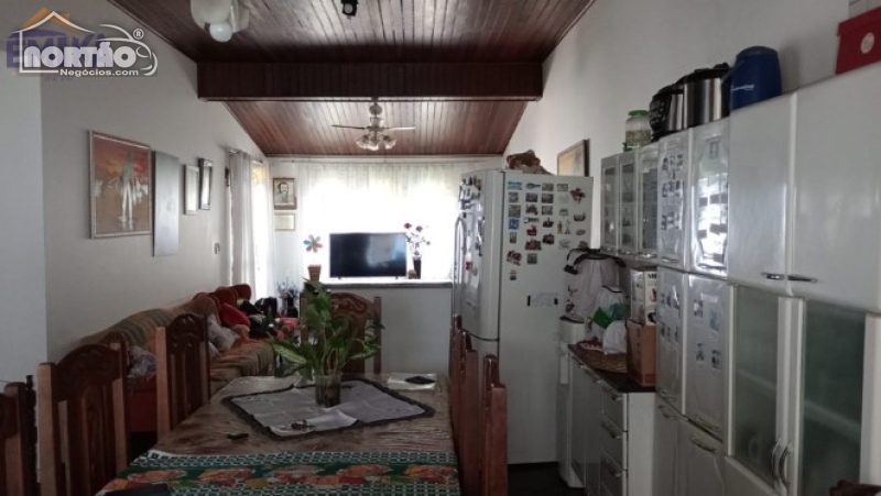 Casa, 3 quartos, 248 m² - Foto 9