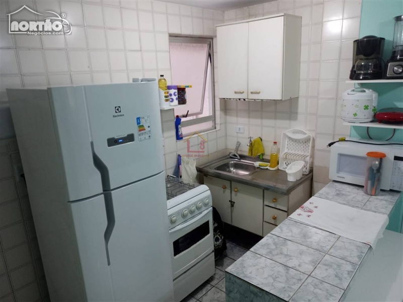 APARTAMENTO A VENDA NO AVIAÇÃO EM PRAIA GRANDE/SP