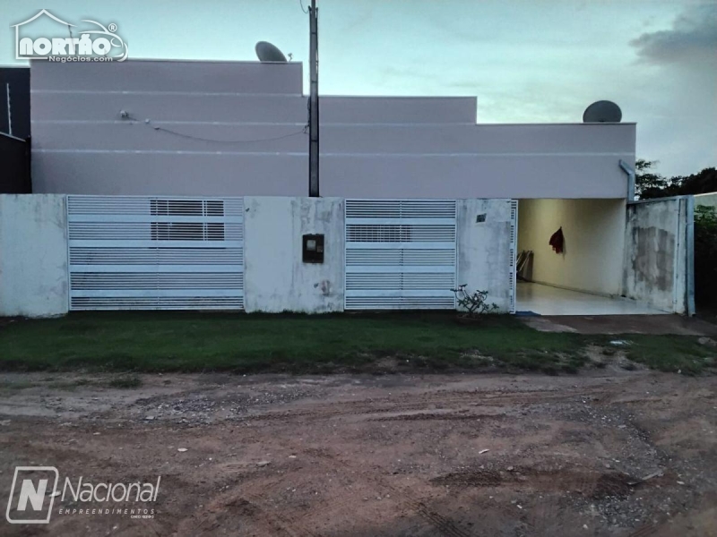 CASA A VENDA NO JARDIM DAS PALMEIRAS EM GUARANTÃ DO NORTE/MT