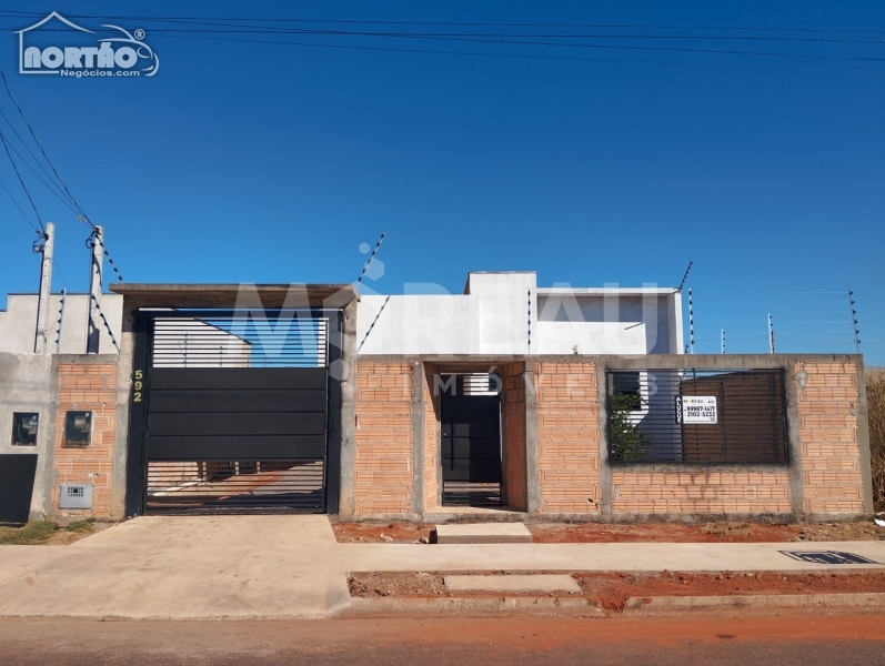 Casa, 3 quartos, 105 m² - Foto 2