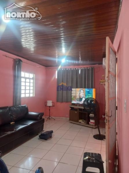 Casa, 4 quartos, 280 m² - Foto 2