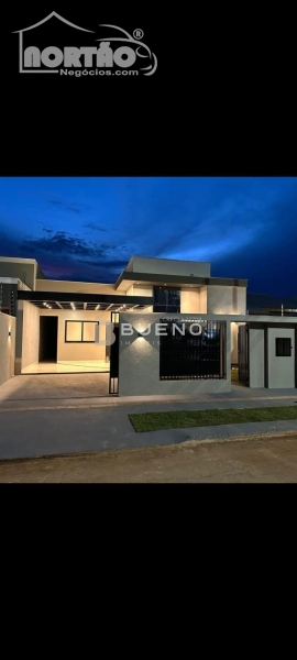 CASA A VENDA NO JARDIM MONTE CARLO EM SINOP/MT