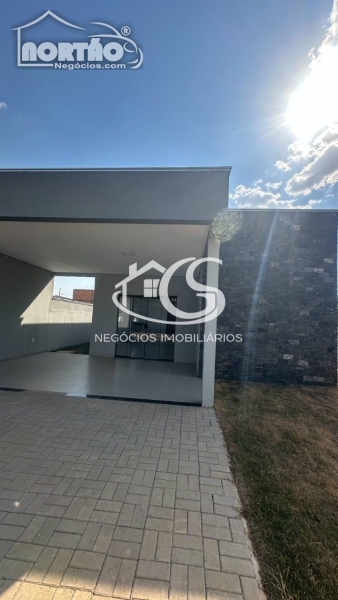 CASA A VENDA NO JARDIM BOUGAINVILLE EM SINOP/MT