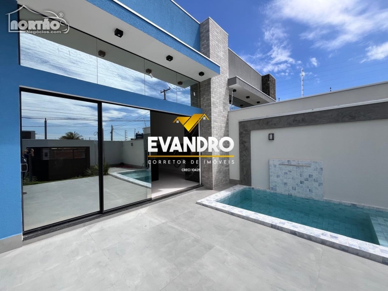 Casa a venda no JARDIM UNIVERSITÁRIO em Cuiabá/MT