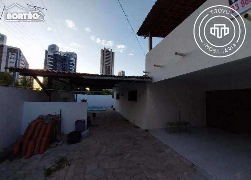 Casa, 4 quartos, 207 m² - Foto 2