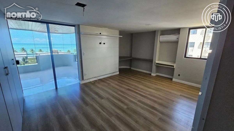 Casa, 7 quartos, 205 m² - Foto 9