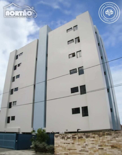 Casa, 3 quartos, 180 m² - Foto 1