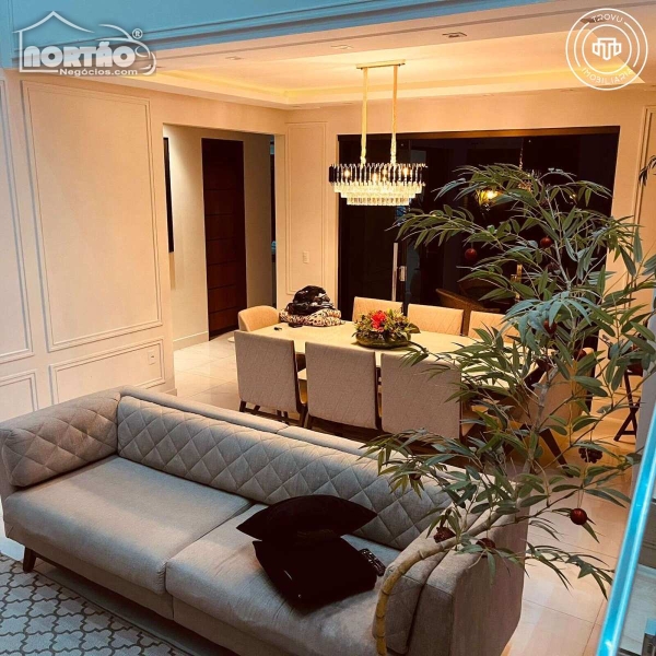 Casa, 4 quartos, 325 m² - Foto 5