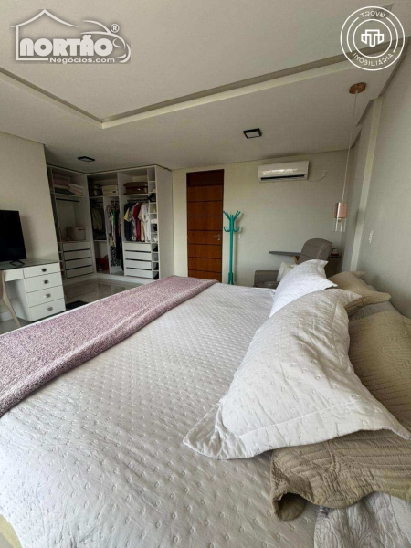 Casa, 4 quartos, 325 m² - Foto 8