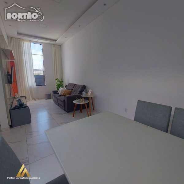 Casa, 4 quartos, 150 m² - Foto 2