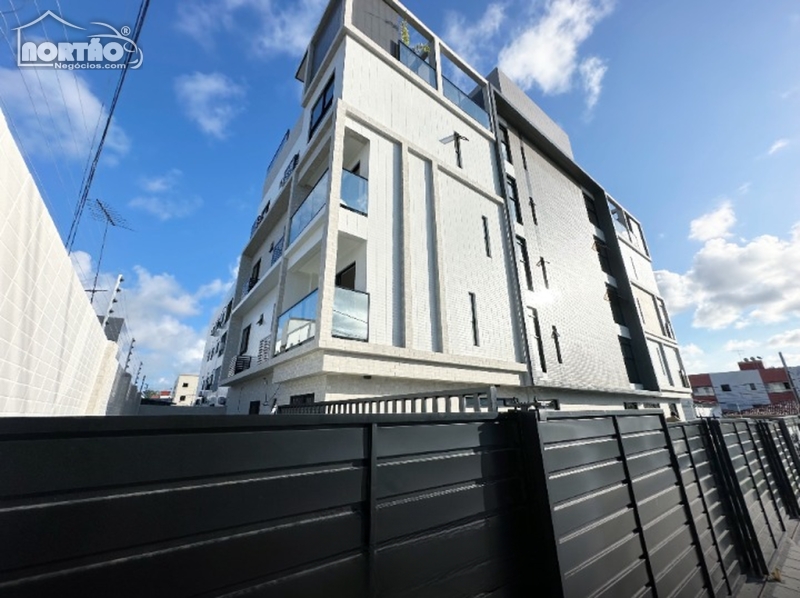 Casa, 2 quartos, 102 m² - Foto 1