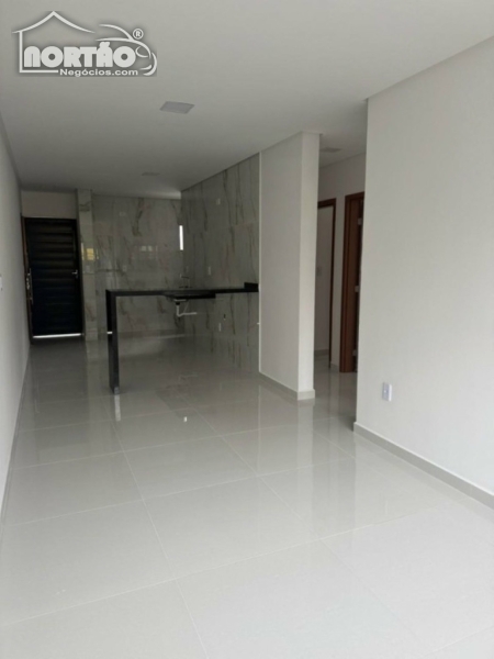 Casa, 3 quartos, 103 m² - Foto 3