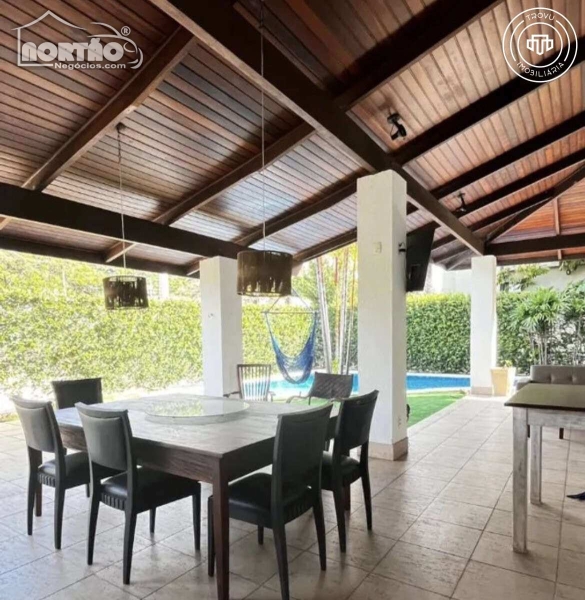 Casa, 9 quartos, 803 m² - Foto 1