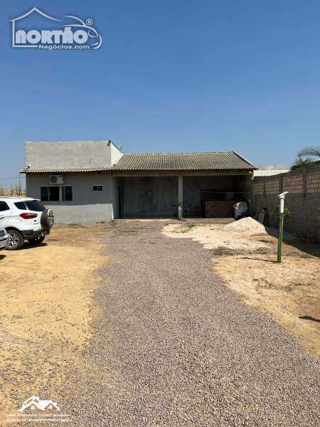 CASA A VENDA NO CIDADE JARDIM EM GUARANTÃ DO NORTE/MT