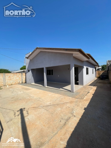 CASA A VENDA NO SETOR INDUSTRIAL EM GUARANTÃ DO NORTE/MT