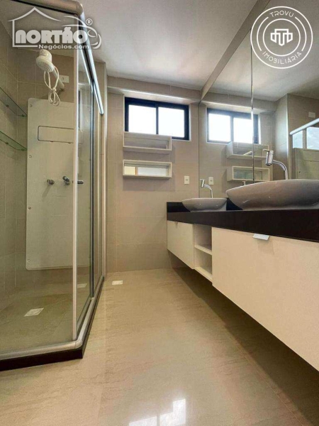 Casa, 7 quartos, 220 m² - Foto 7