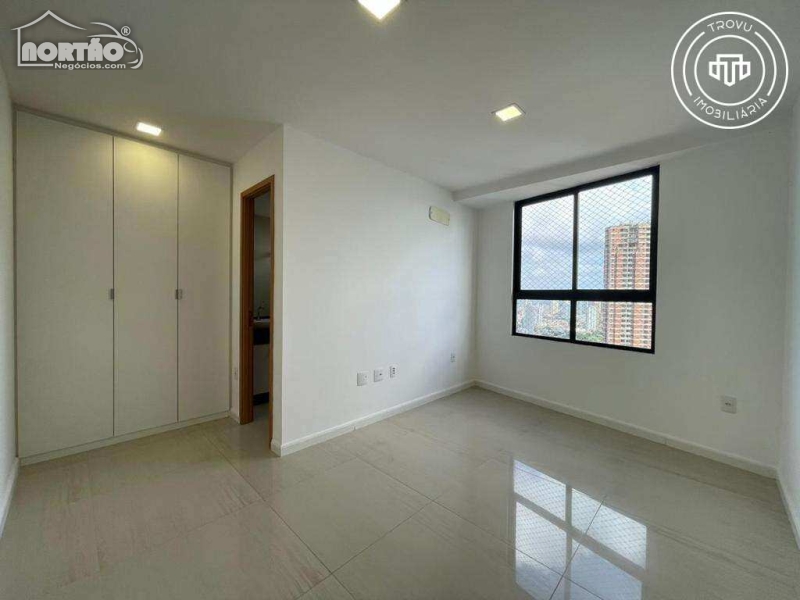 Casa, 7 quartos, 220 m² - Foto 9