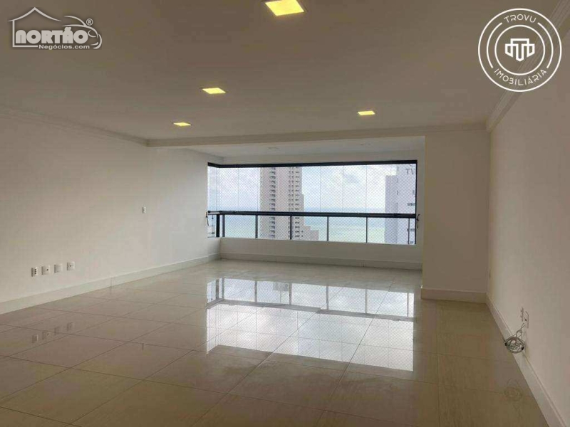 Casa, 7 quartos, 220 m² - Foto 10