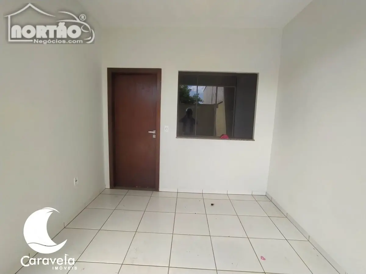 Casa, 3 quartos - Foto 2