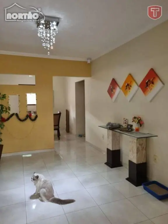 Casa, 4 quartos, 233 m² - Foto 2