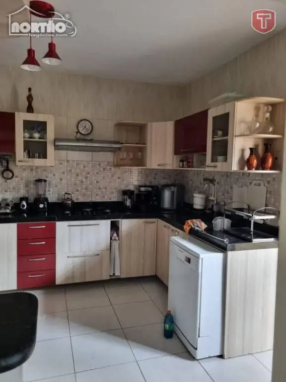 Casa, 4 quartos, 233 m² - Foto 10