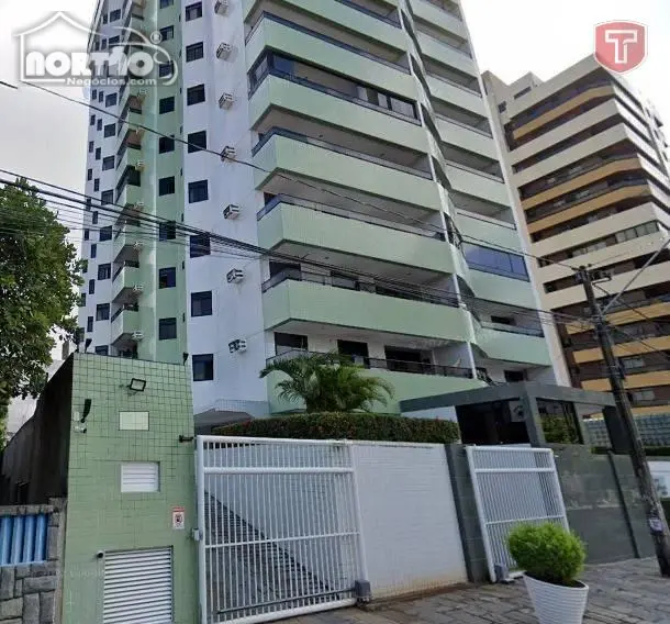 Casa, 6 quartos, 250 m² - Foto 2