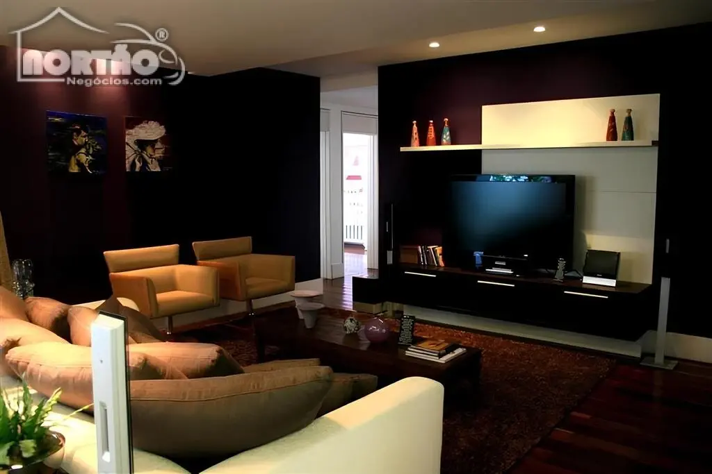 Casa, 4 quartos, 332 m² - Foto 3