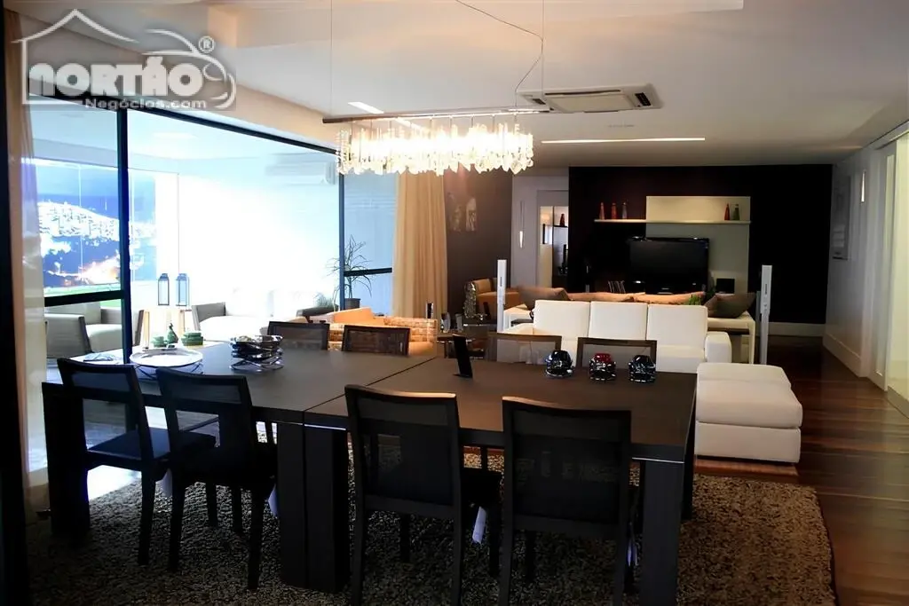 Casa, 4 quartos, 332 m² - Foto 4