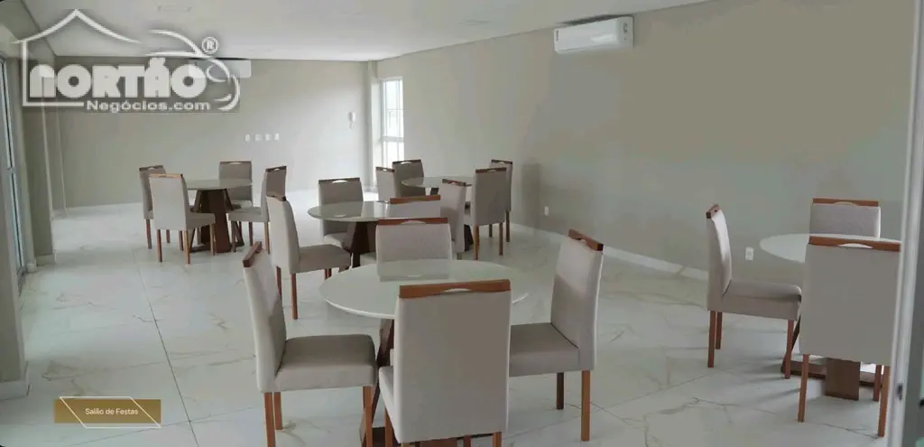 Casa, 3 quartos, 78 m² - Foto 2