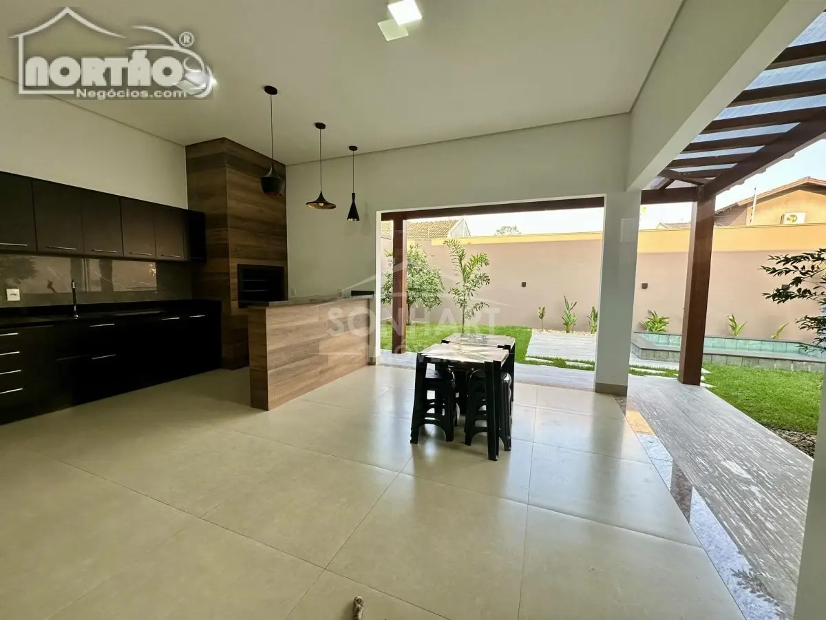 Casa, 3 quartos, 184 m² - Foto 8