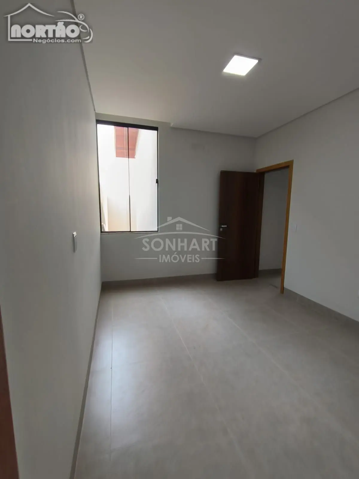 Casa, 3 quartos, 105 m² - Foto 4
