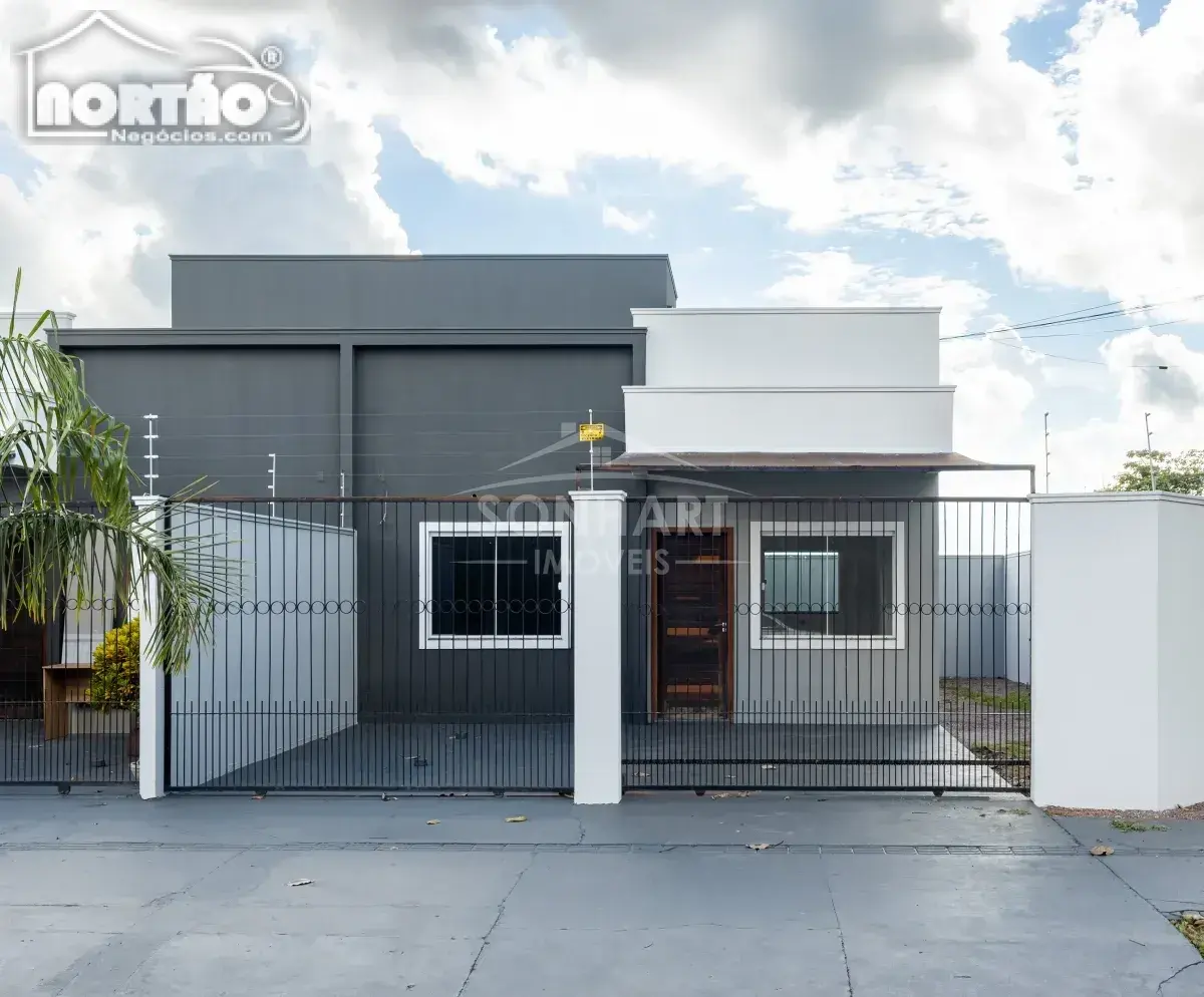Casa, 3 quartos, 269 m² - Foto 2