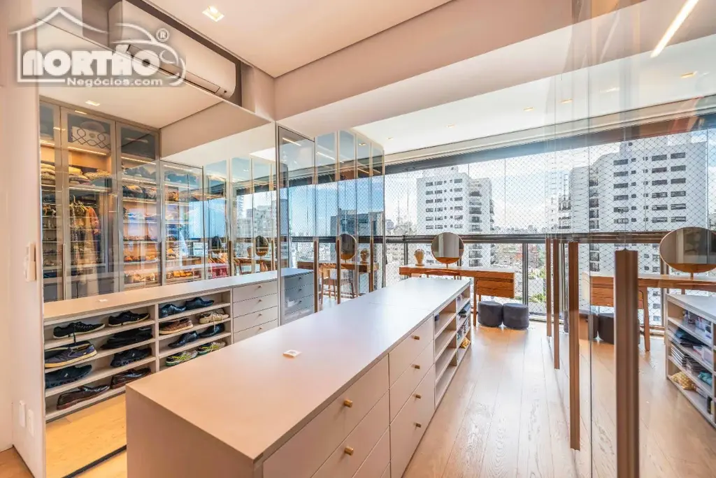 Casa, 5 quartos, 408 m² - Foto 2
