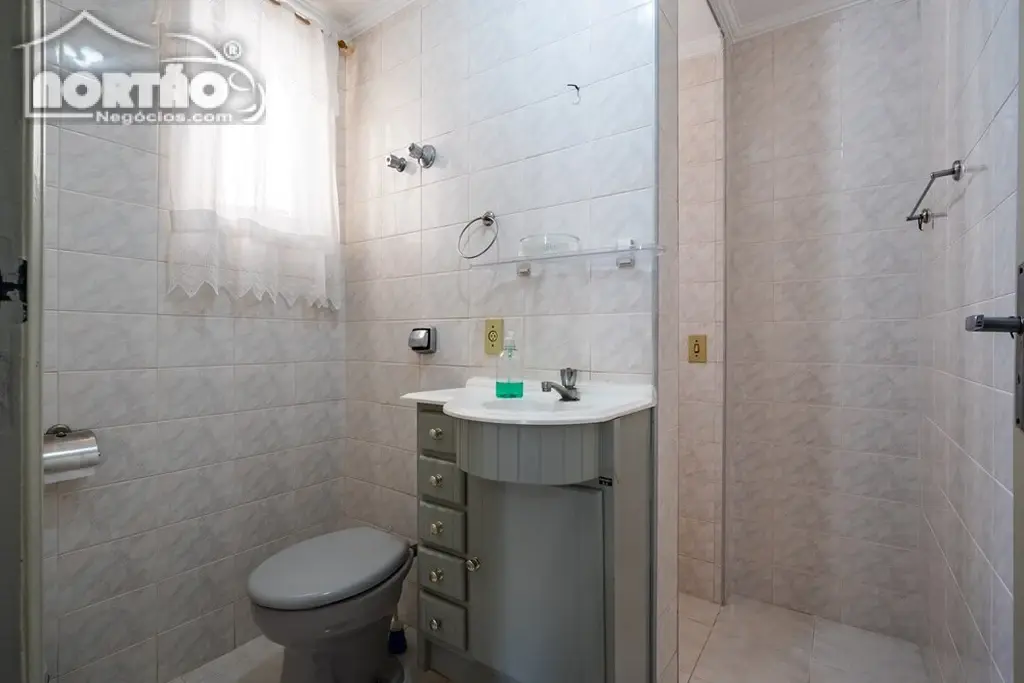 Casa, 3 quartos, 66 m² - Foto 2