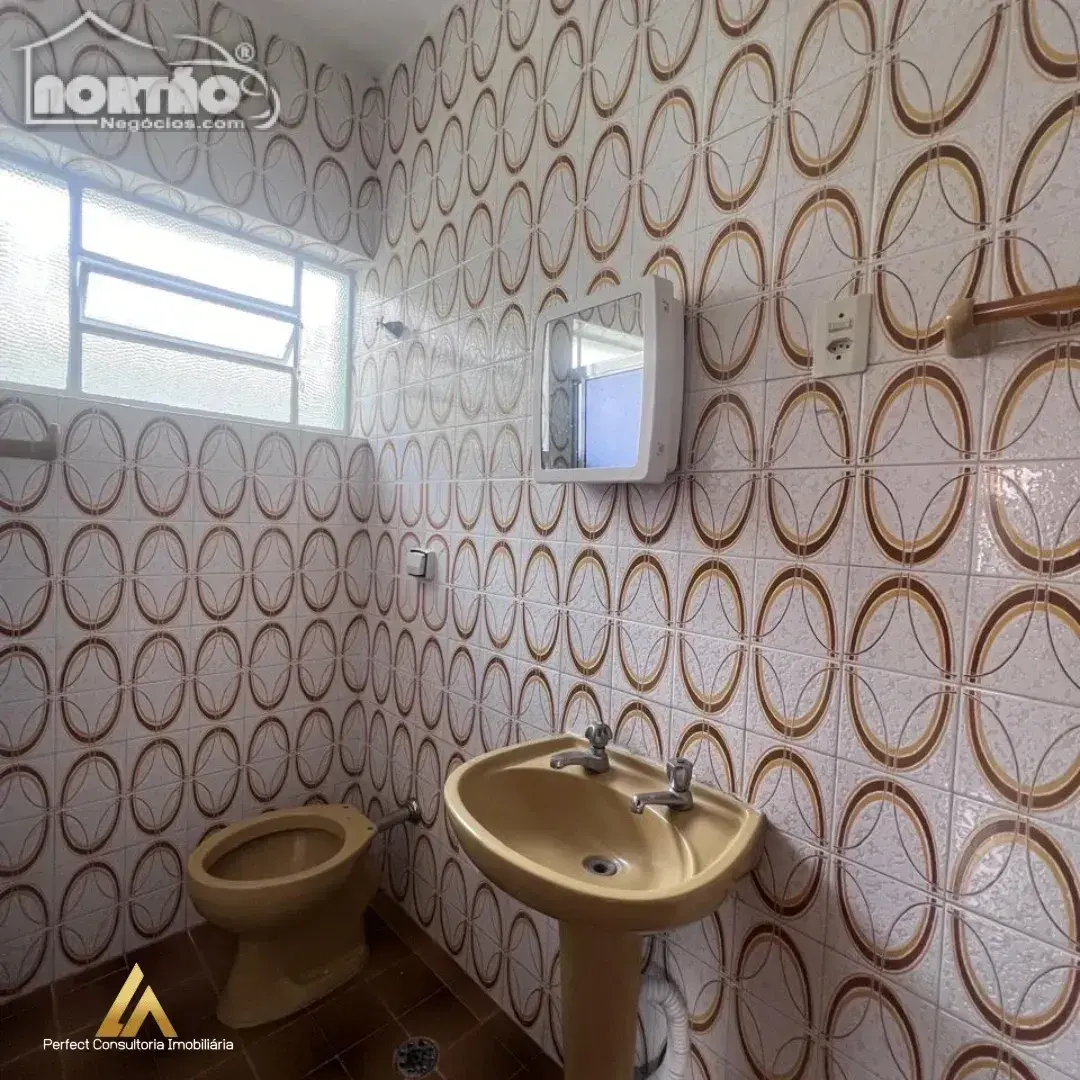 Casa, 4 quartos, 250 m² - Foto 6