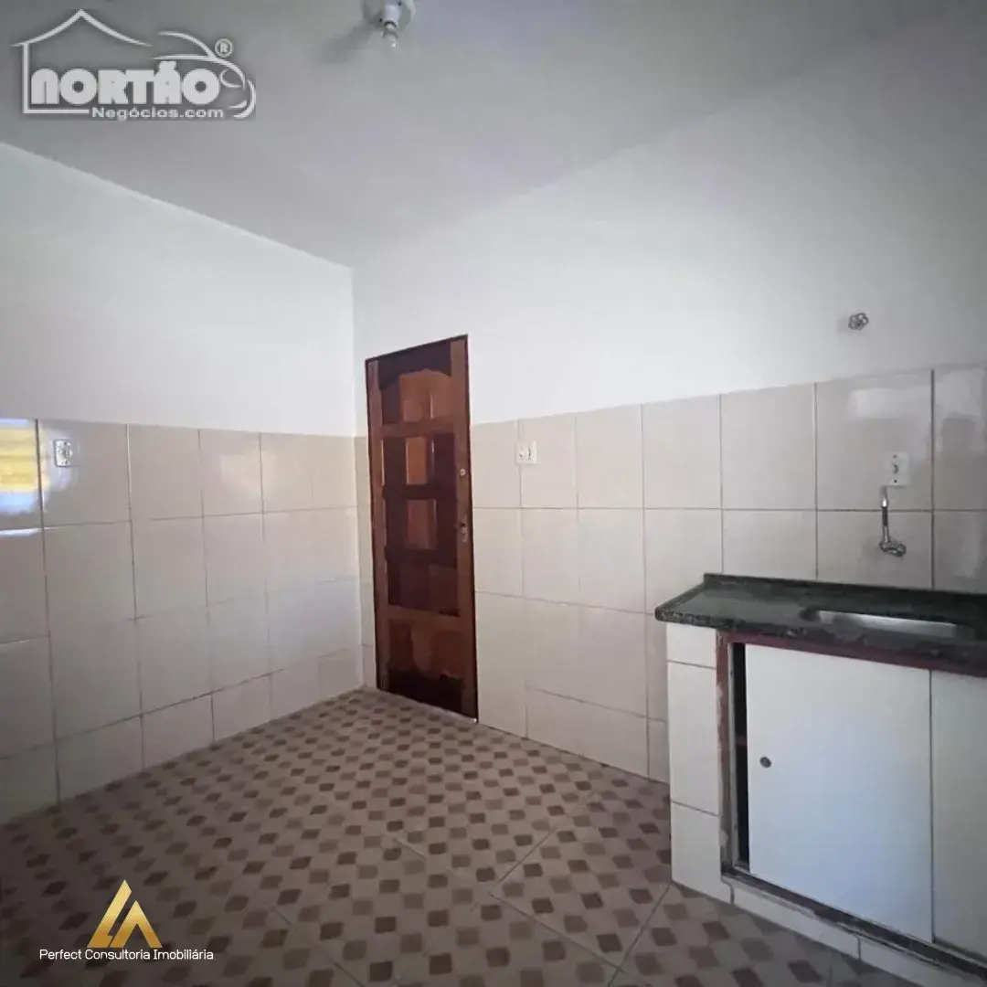 Casa, 4 quartos, 250 m² - Foto 8