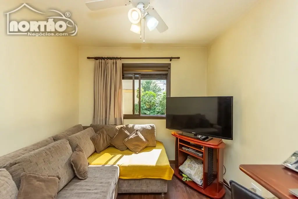 Casa, 4 quartos, 186 m² - Foto 5