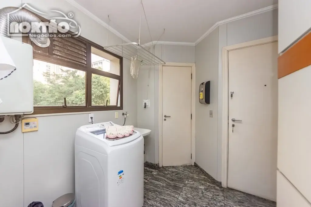 Casa, 4 quartos, 186 m² - Foto 10