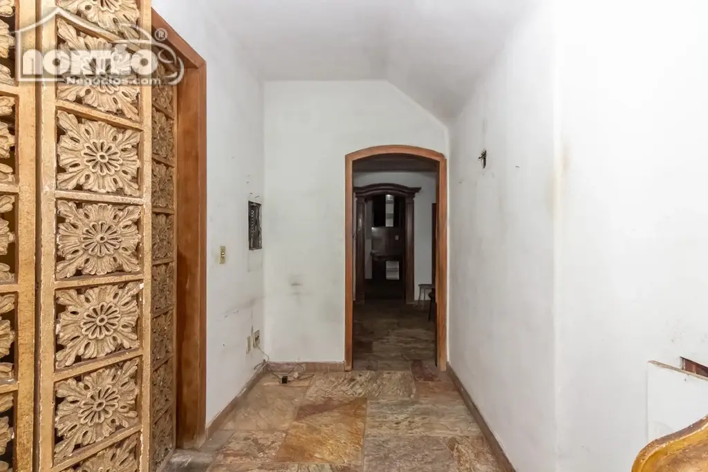 Casa, 3 quartos, 224 m² - Foto 1