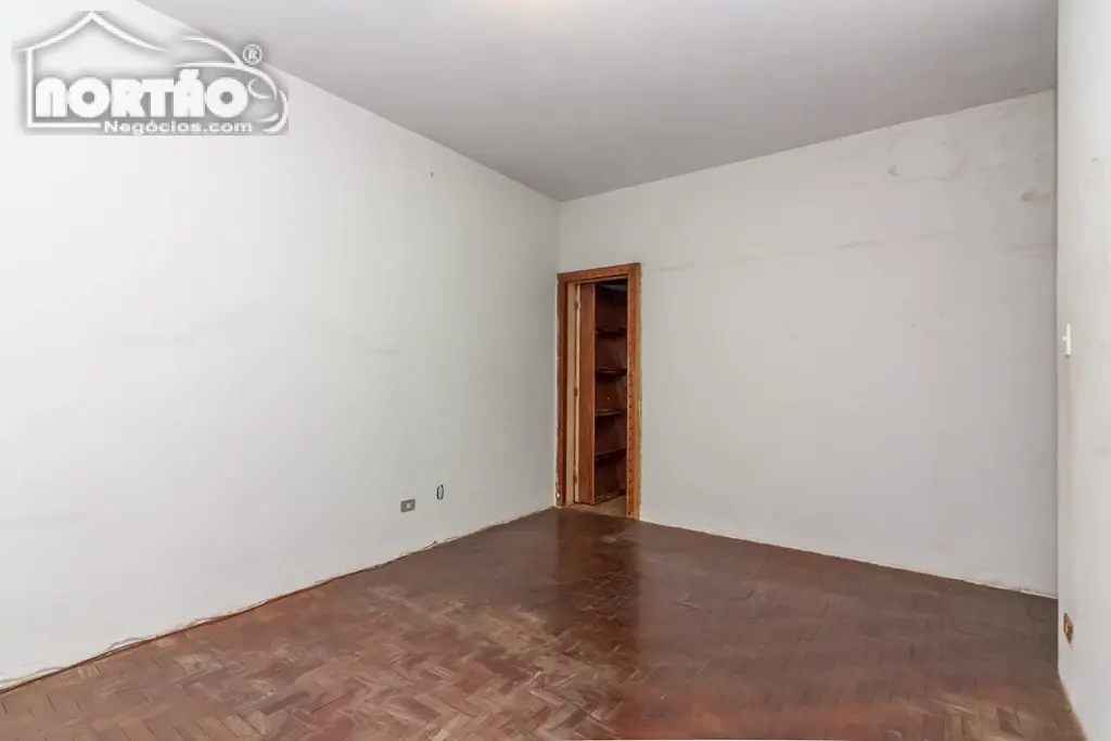 Casa, 3 quartos, 224 m² - Foto 7