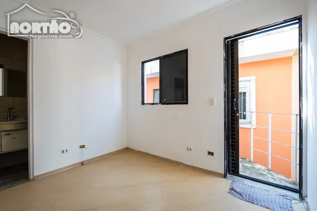 Casa, 3 quartos, 212 m² - Foto 5