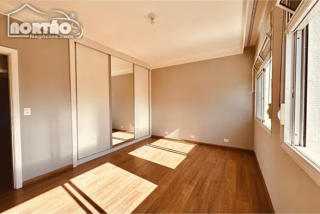 Casa, 3 quartos, 176 m² - Foto 6