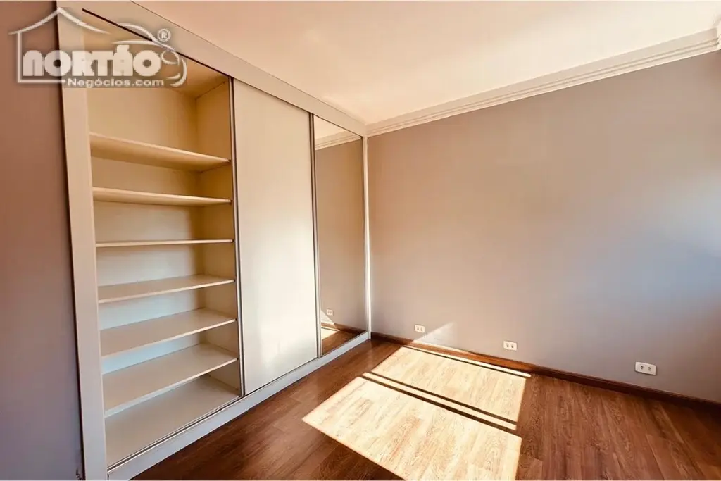Casa, 3 quartos, 176 m² - Foto 9