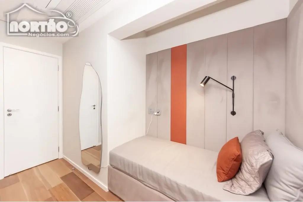 Casa, 4 quartos, 206 m² - Foto 9