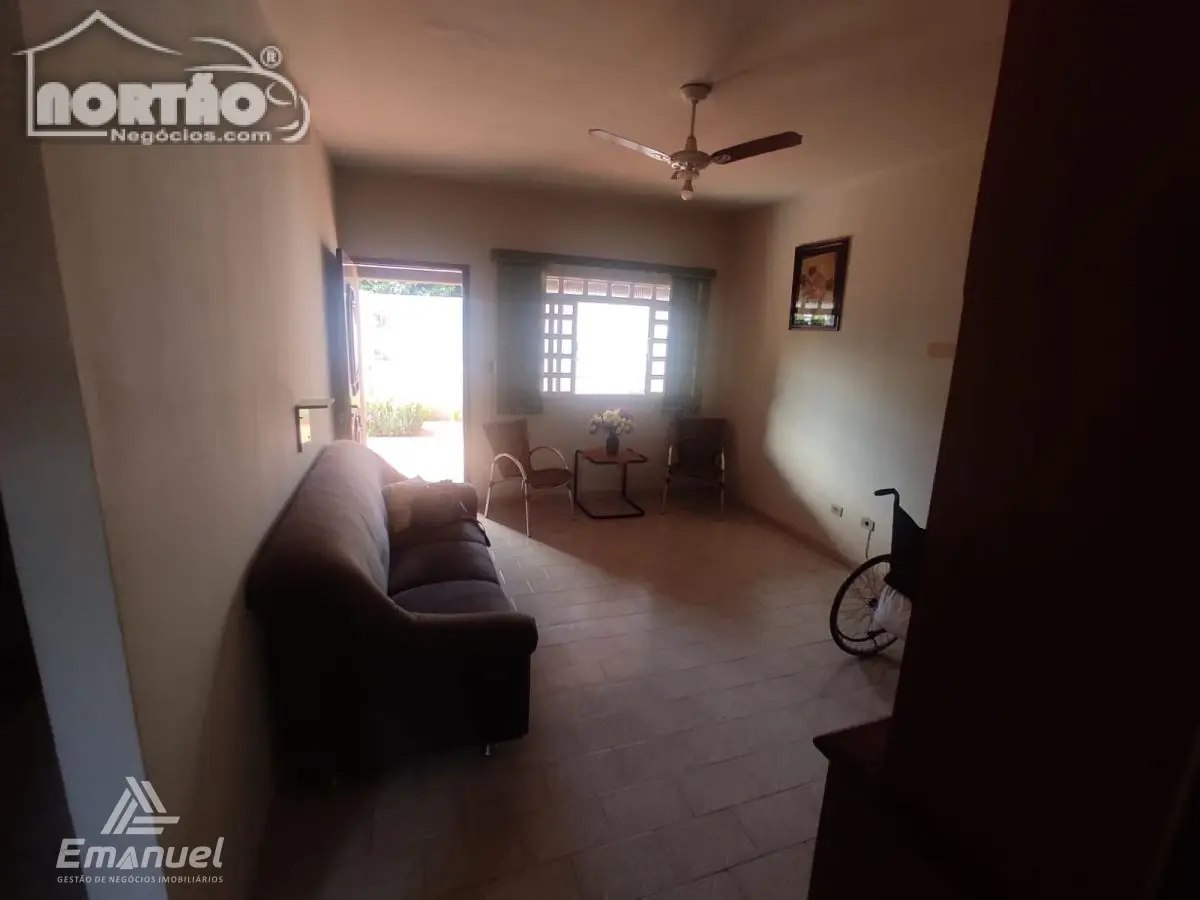 Casa, 2 quartos, 139 m² - Foto 4