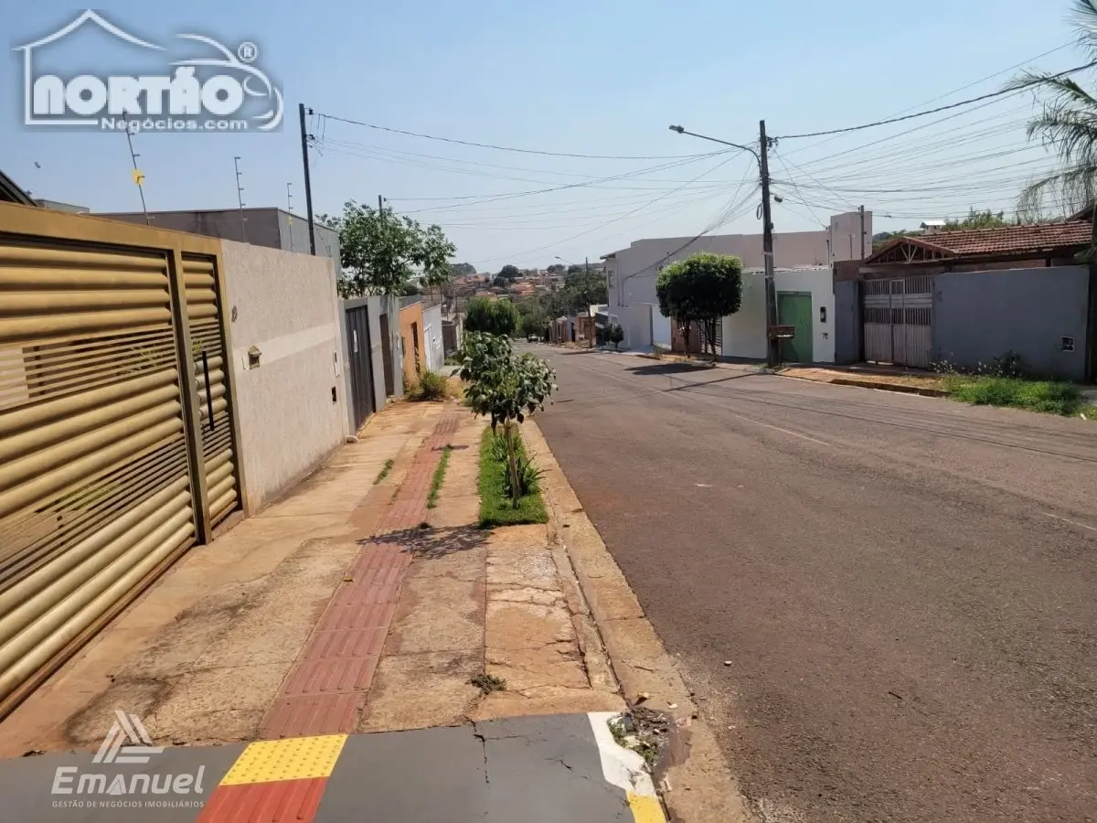 Casa, 4 quartos, 107 m² - Foto 3