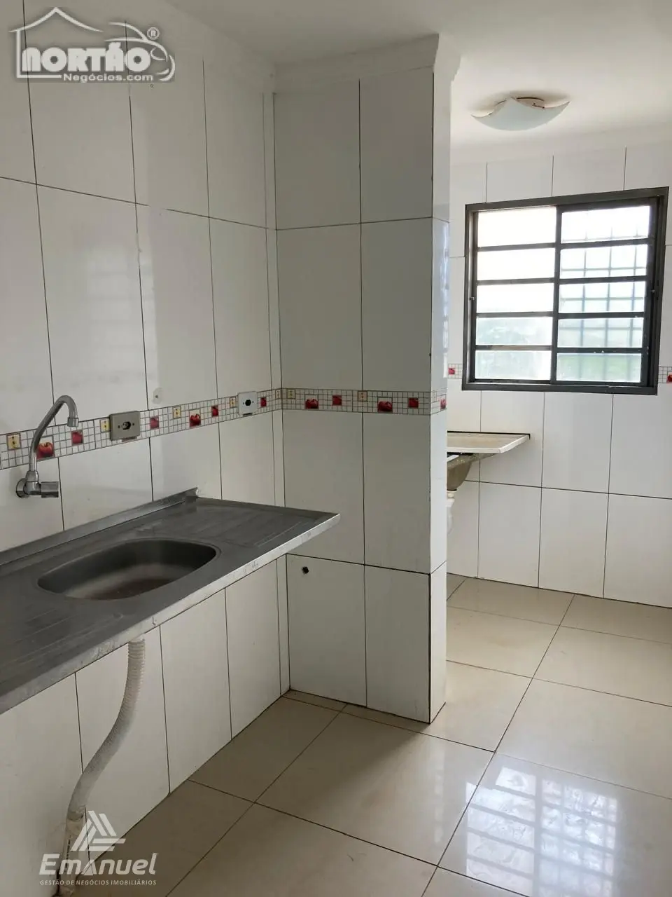 Casa, 3 quartos, 52 m² - Foto 2