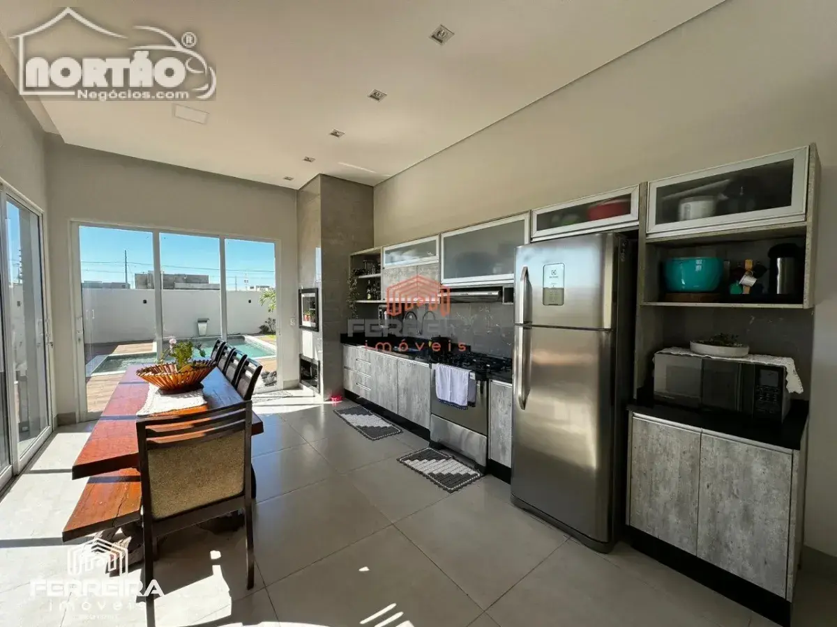 Casa, 3 quartos, 166 m² - Foto 6