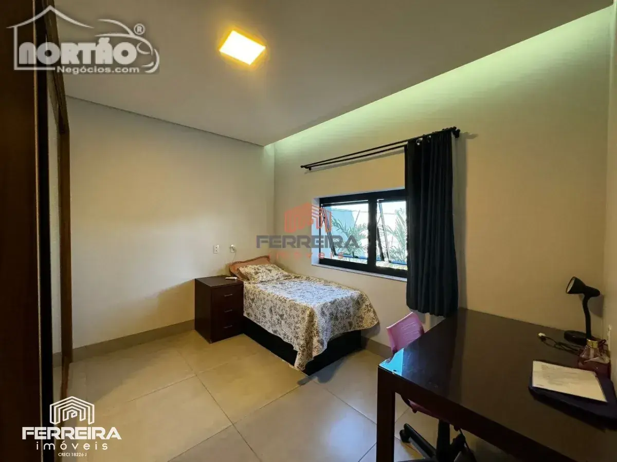 Casa, 3 quartos, 166 m² - Foto 10