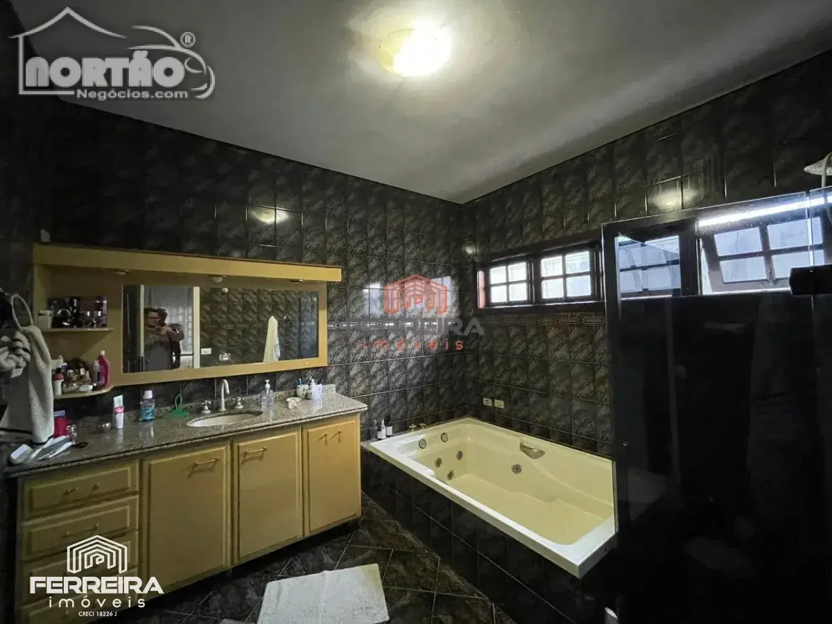 Casa, 4 quartos, 530 m² - Foto 9
